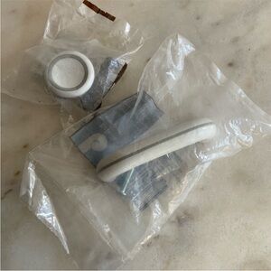 White Door Handle Set